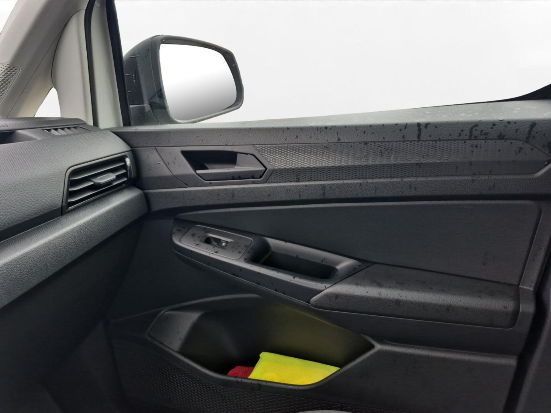 Volkswagen Caddy Kombi Basis-Modell