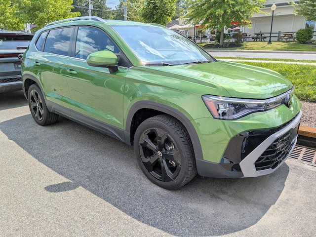 2025 Volkswagen Taos