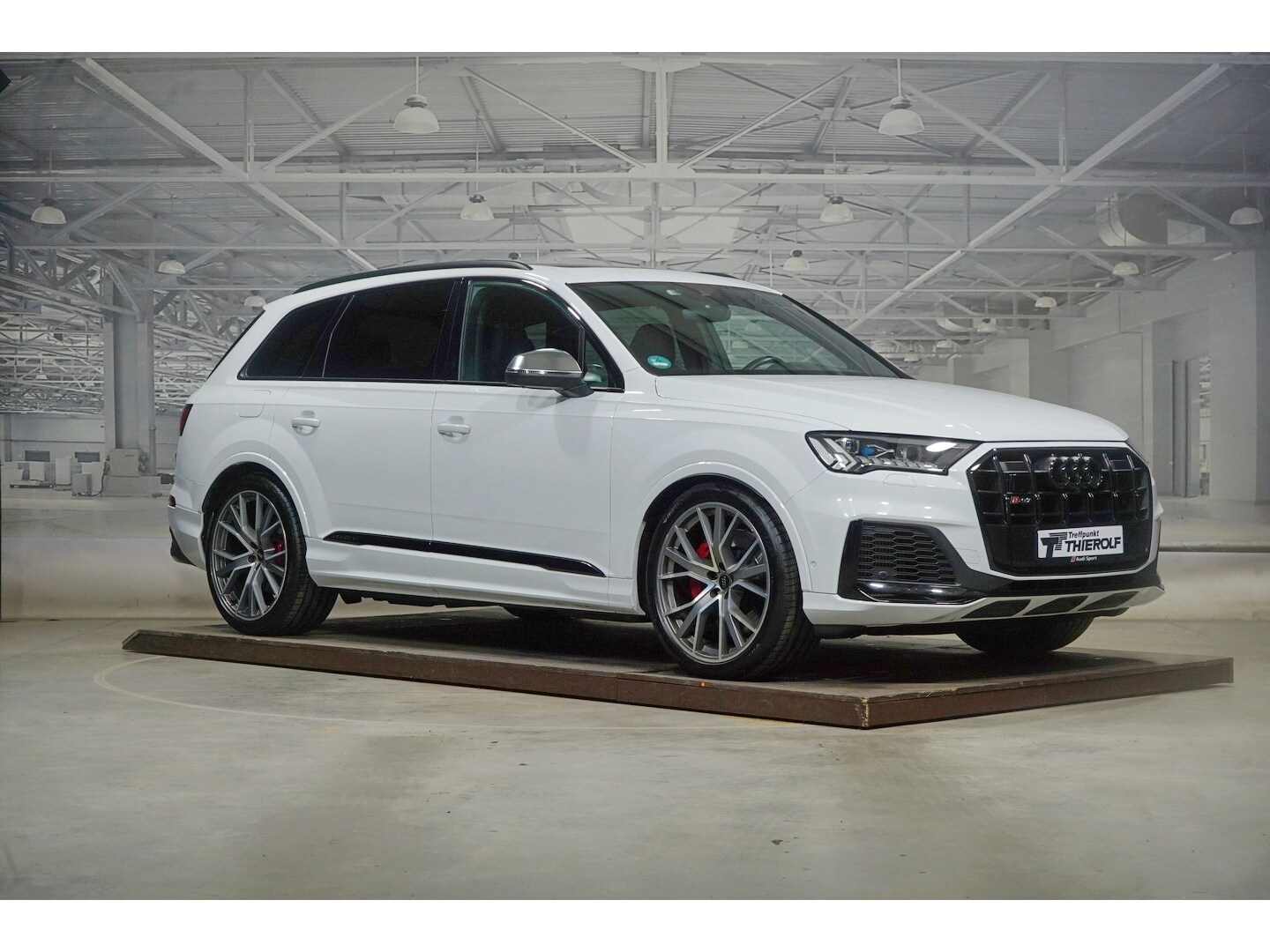 Image about Audi SQ7 TDI quattro tiptronic