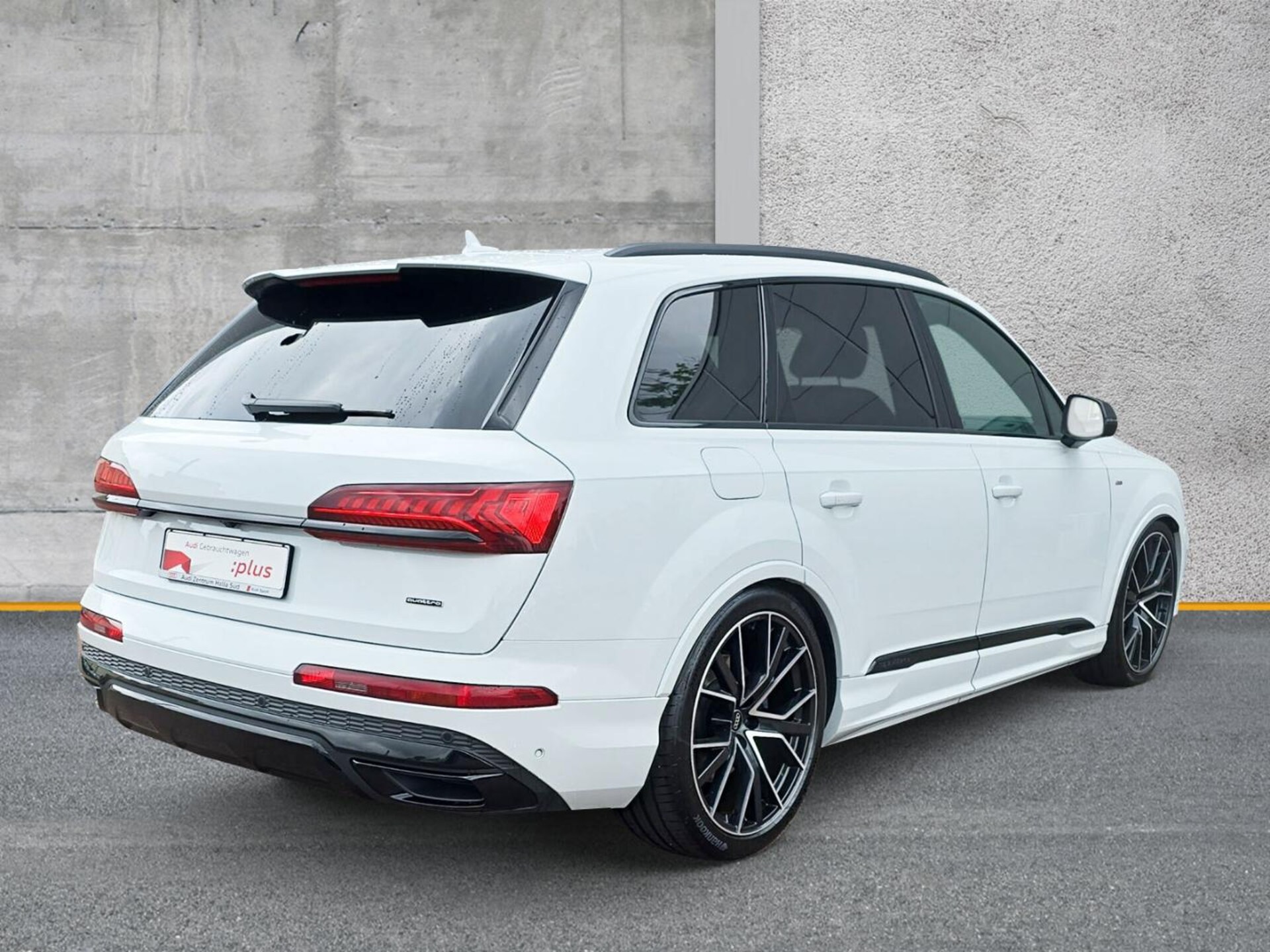 Audi Q7 SUV S line