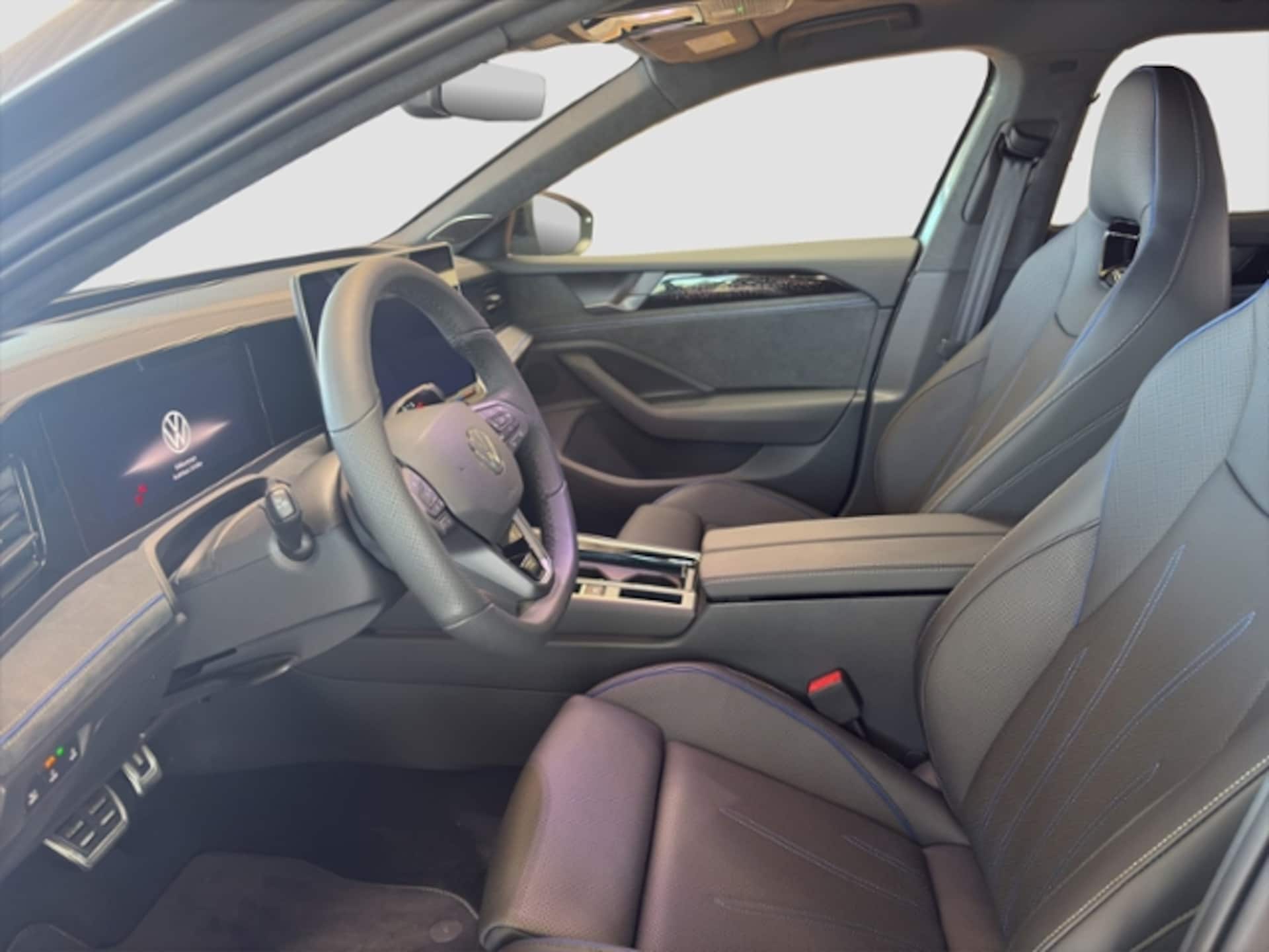 Volkswagen Passat R-Line