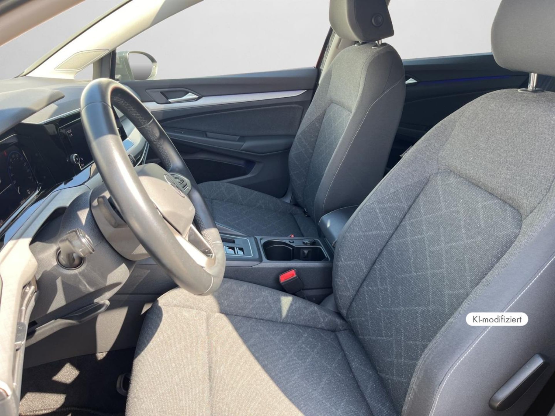 Volkswagen Golf Life