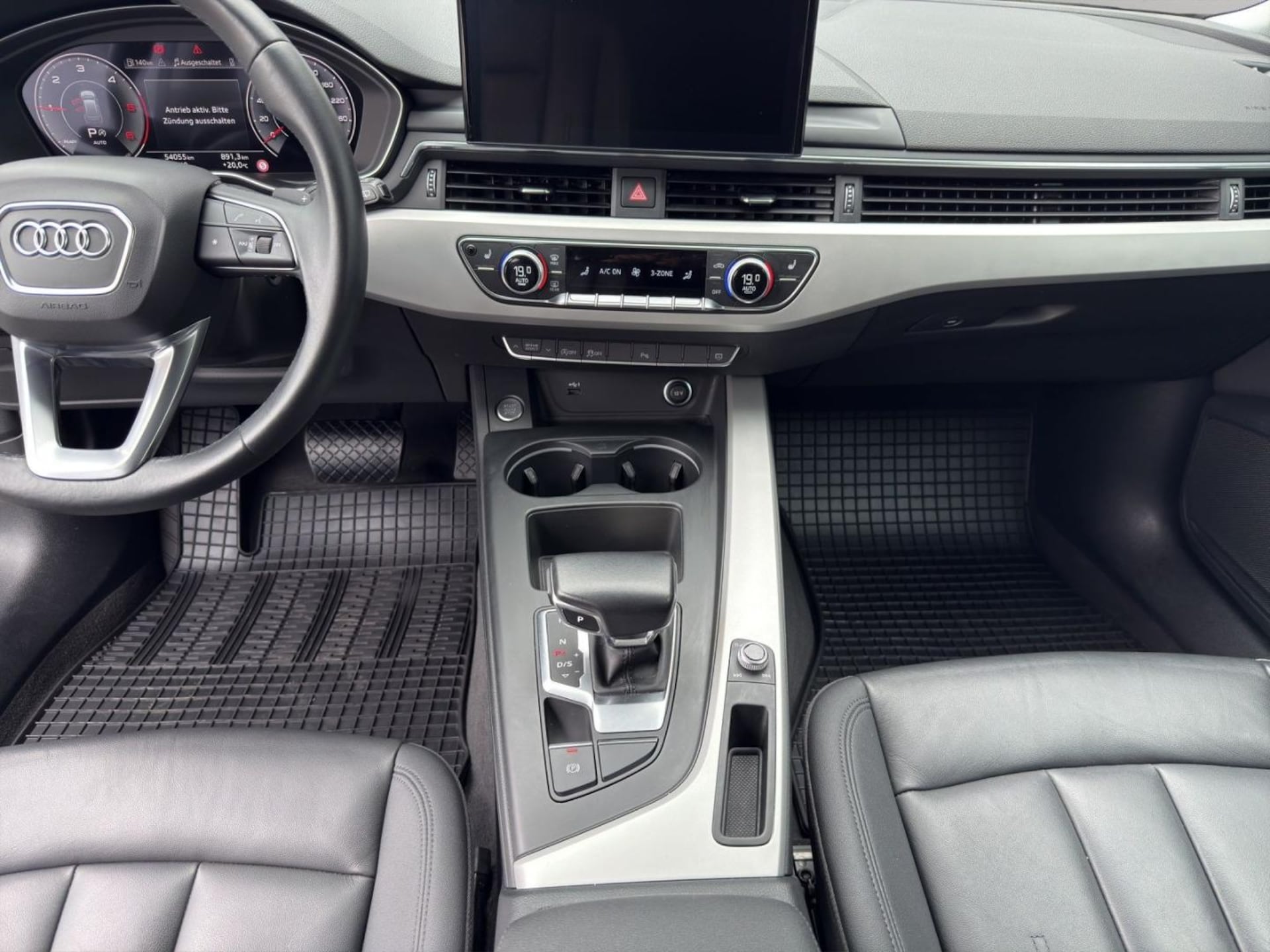 Audi A4 Avant Advanced