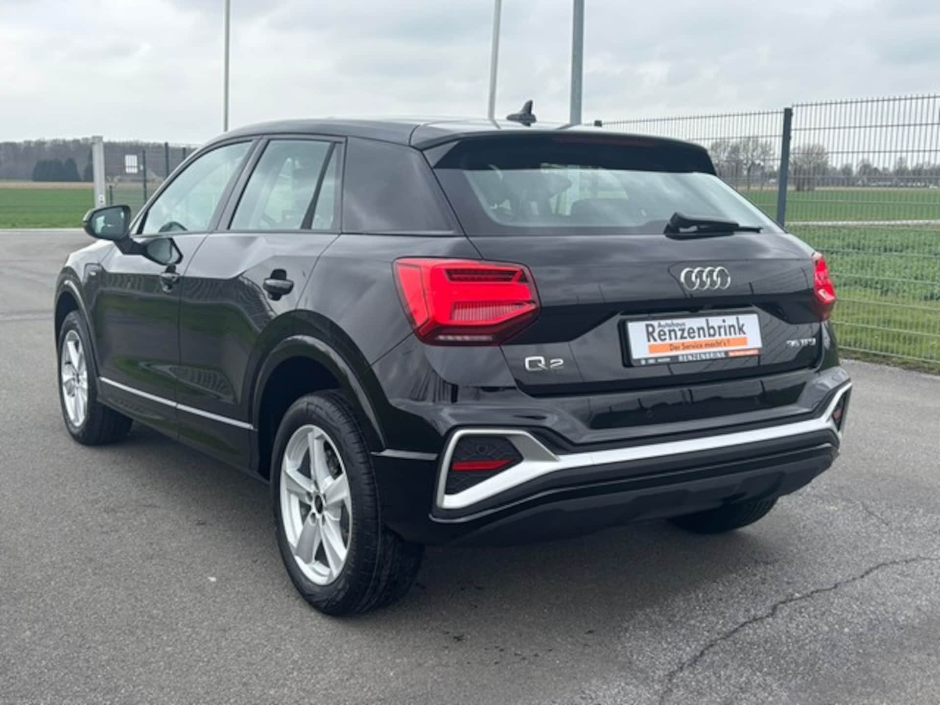 Audi Q2 S line