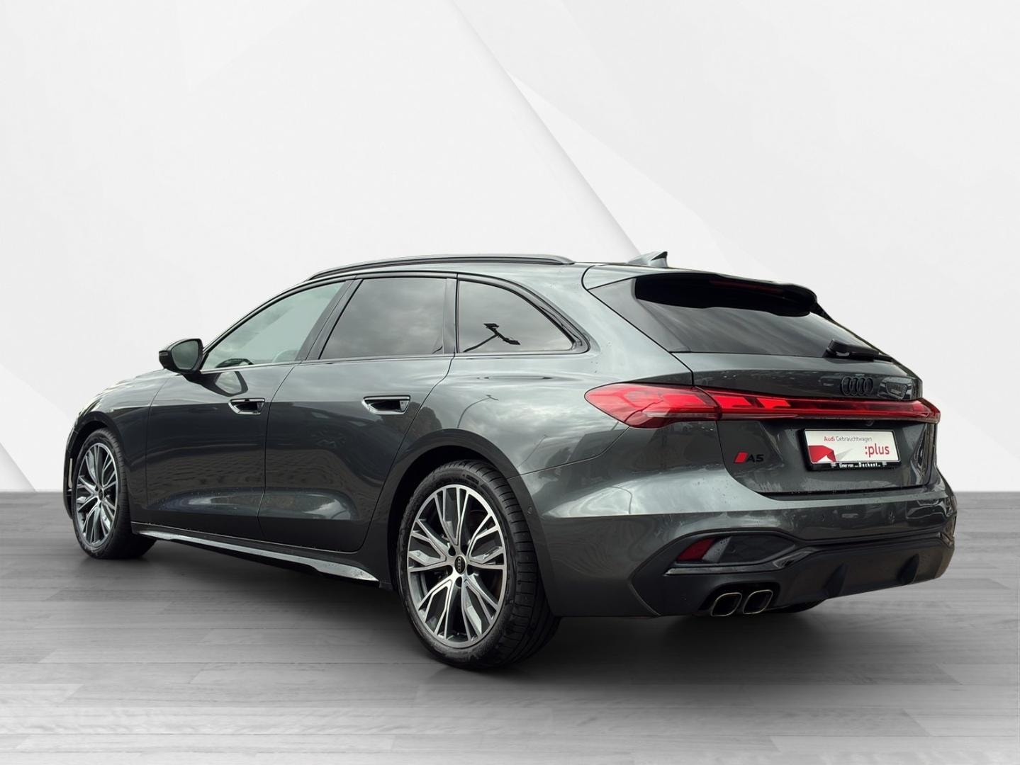 Bild über Audi A5 Avant TDI quattro 150 kW S tronic - für weitere Informationen kontaktieren Sie den Audi Partner