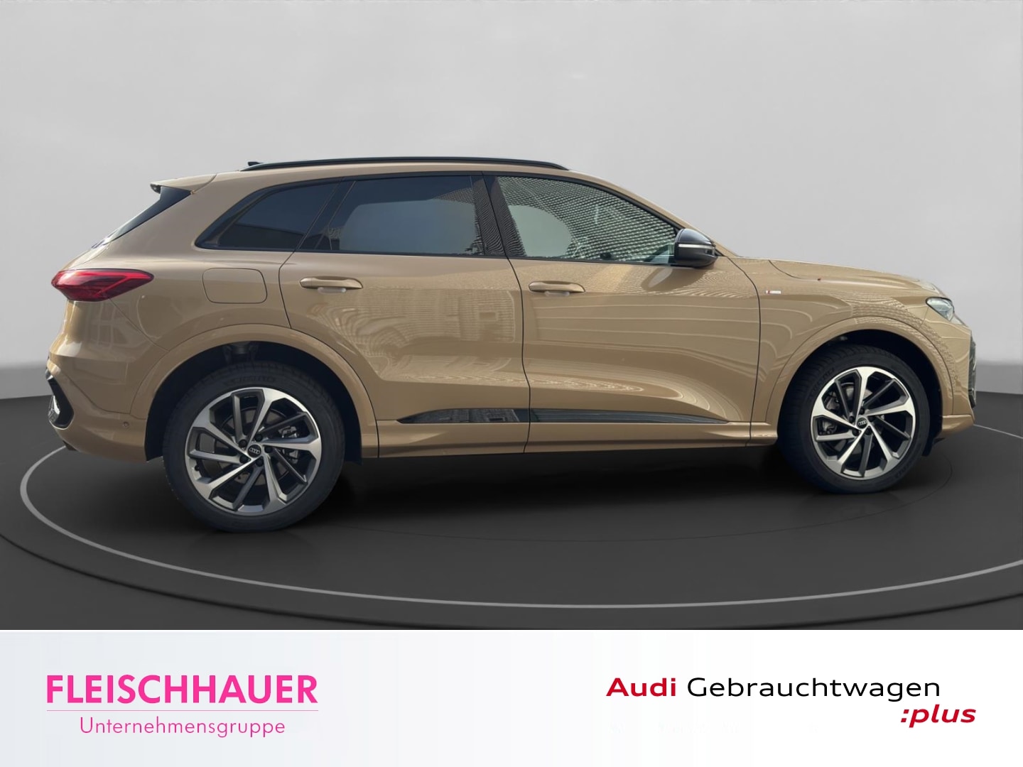 Bild über Audi Q5 SUV TFSI 150 kW S tronic - für weitere Informationen kontaktieren Sie den Audi Partner
