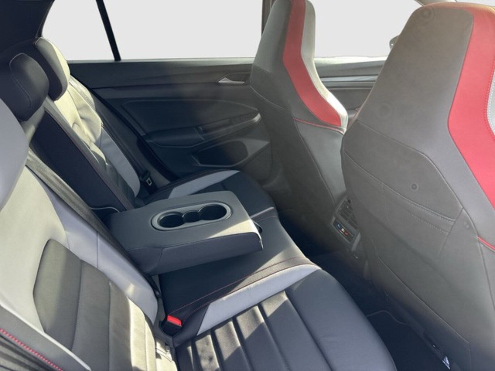 Volkswagen Golf – Bild 13