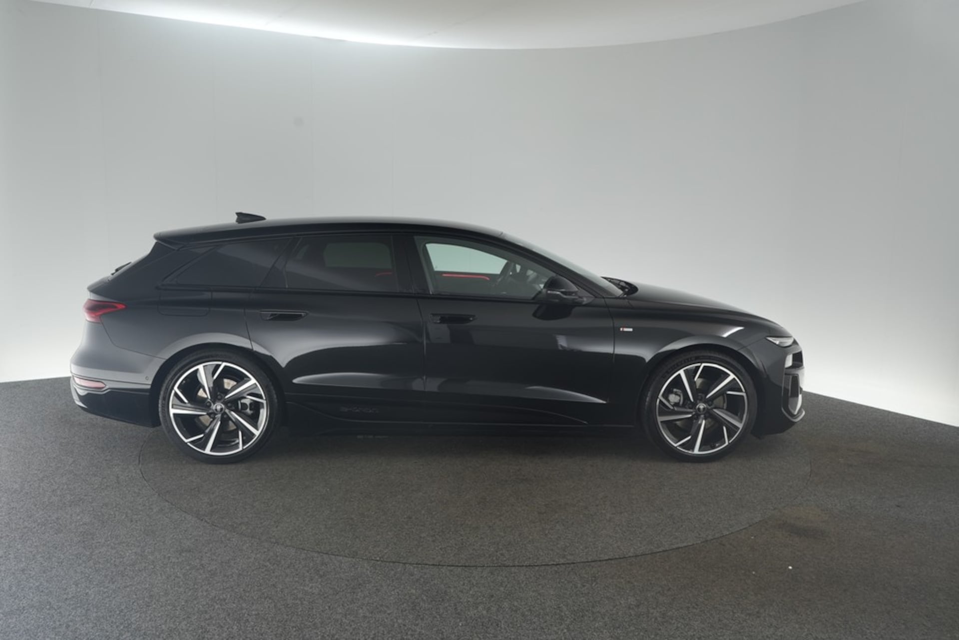 Audi A6 Avant e-tron
