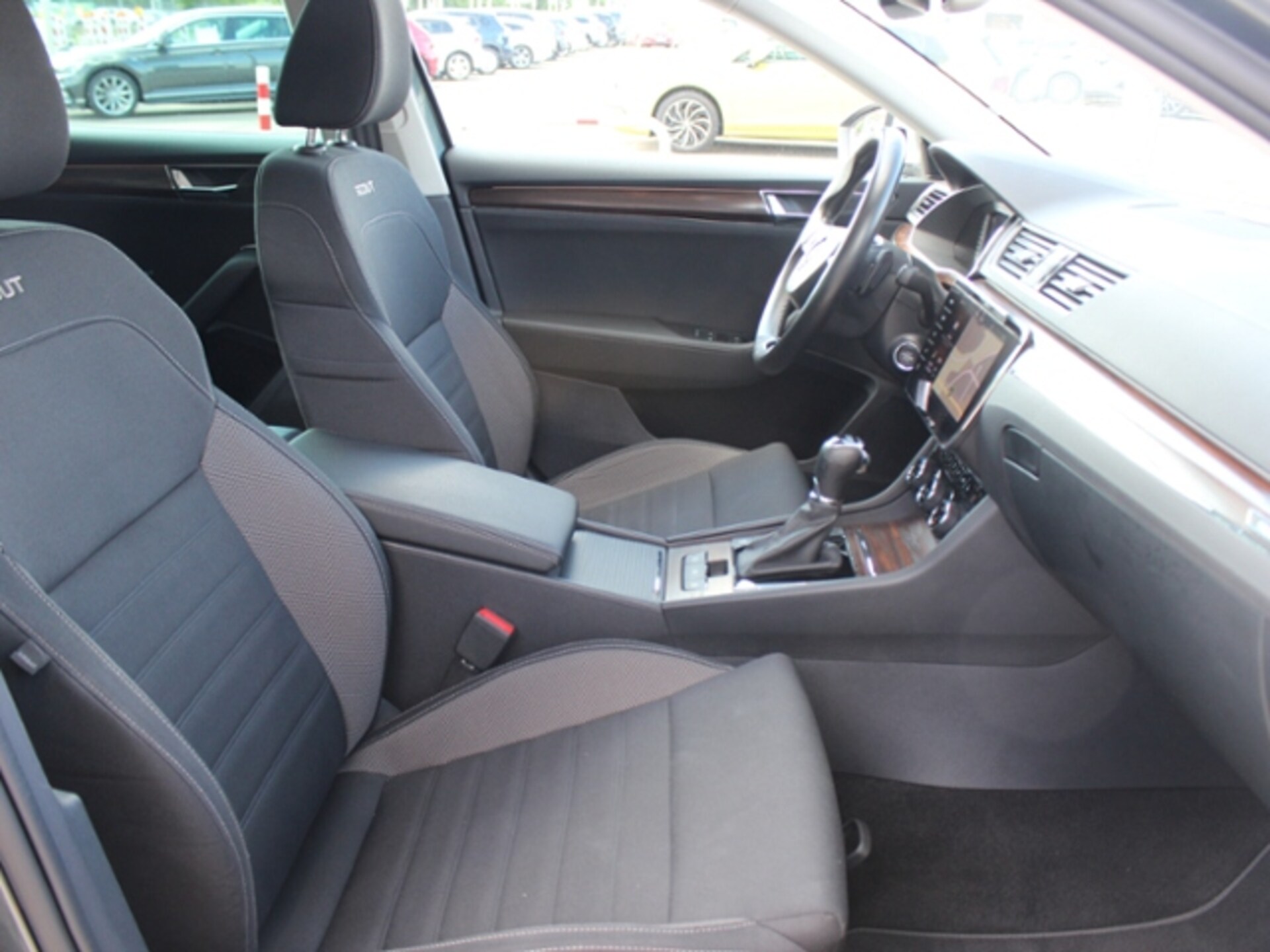 Skoda Superb Combi Scout
