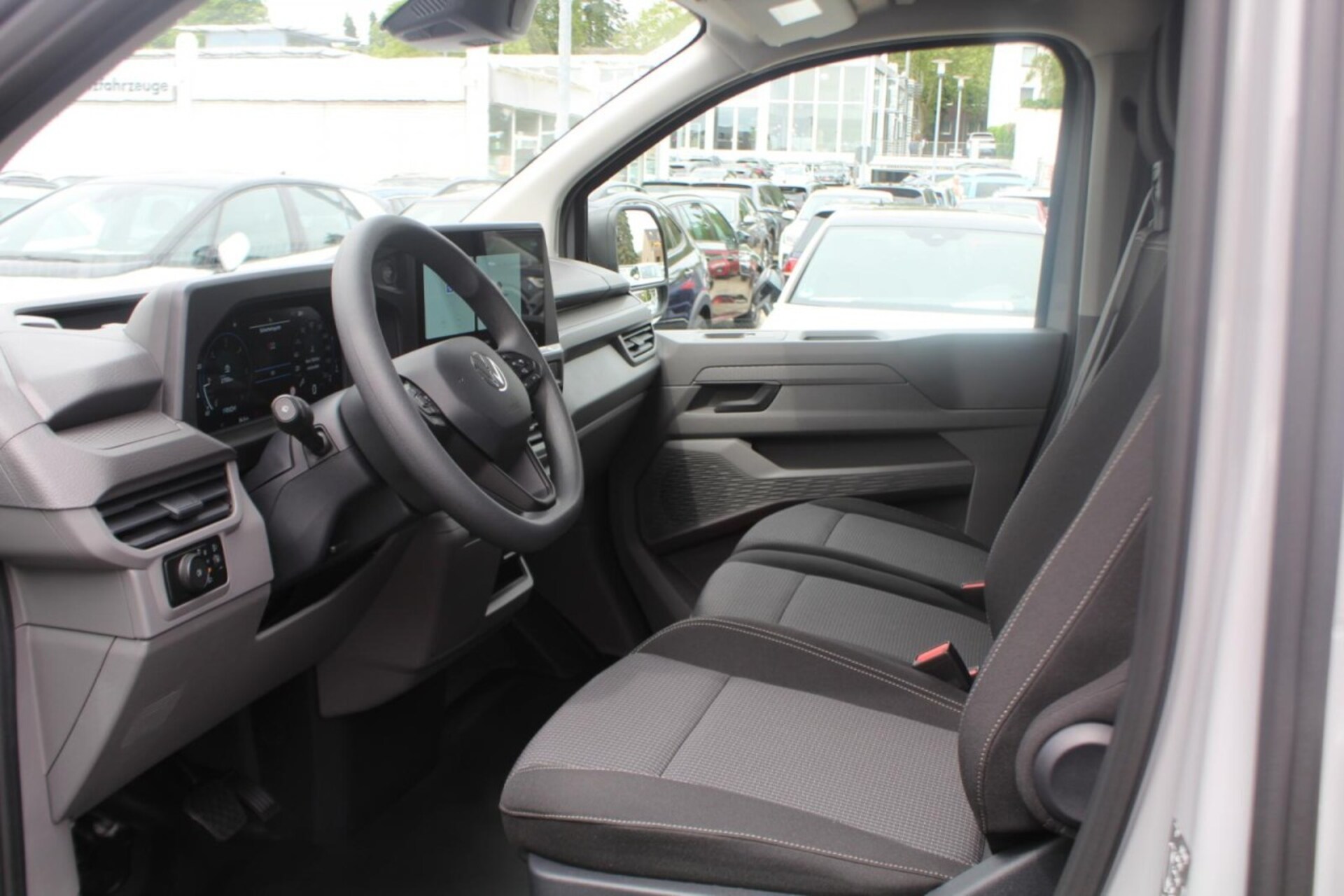 Volkswagen Transporter Kasten langer Radstand