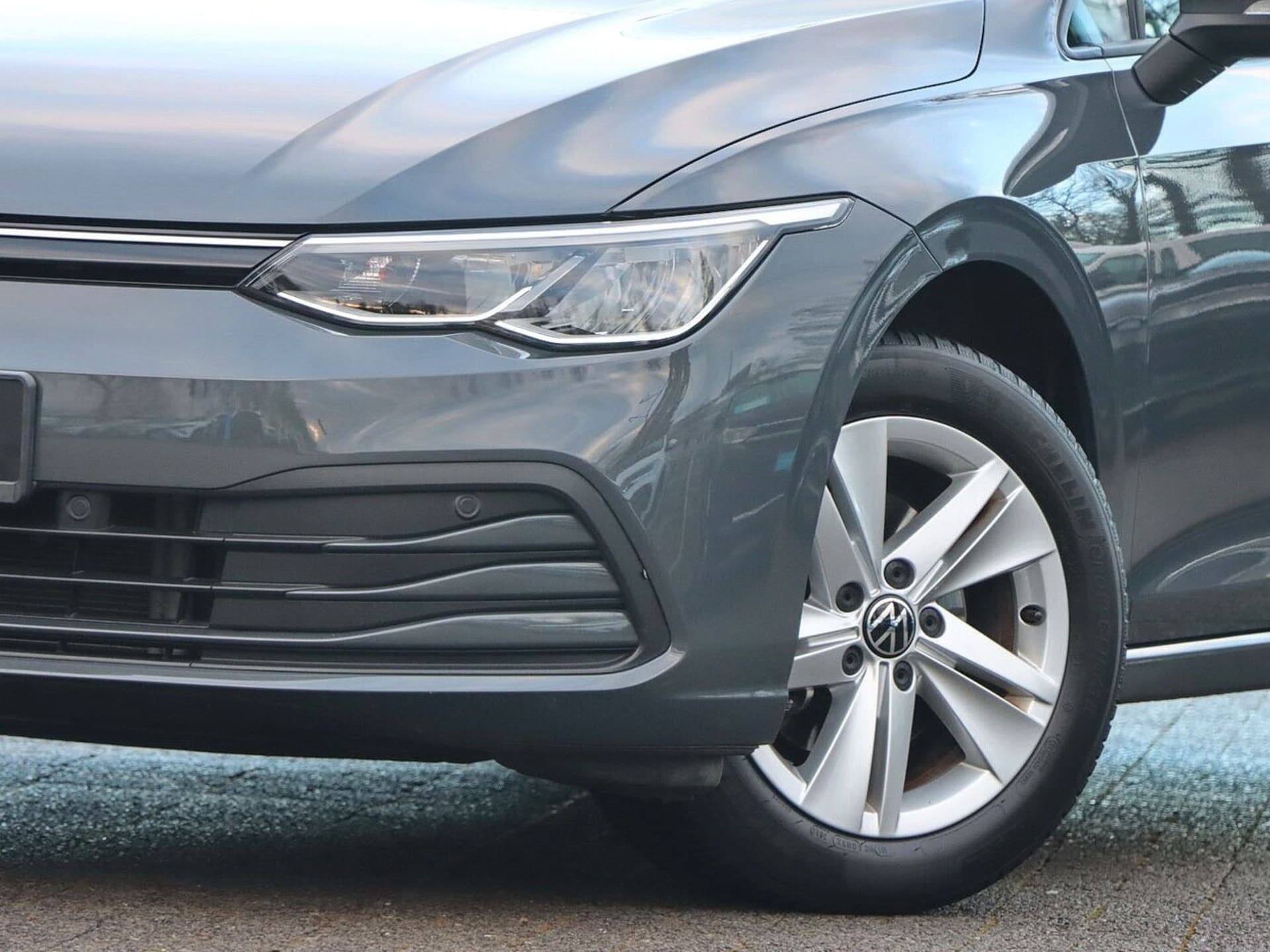 Volkswagen Golf Basis-Modell