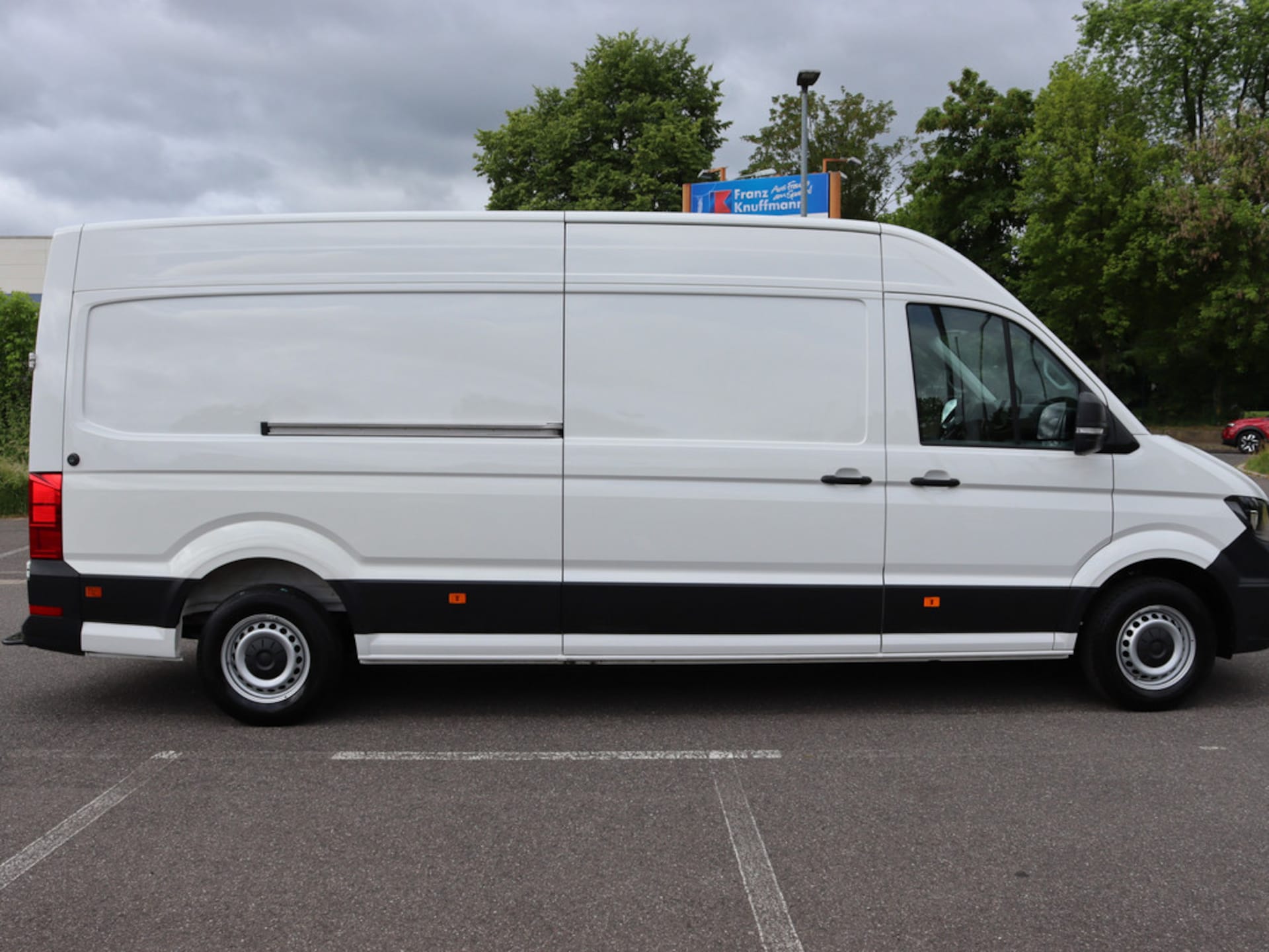 Volkswagen Crafter Kasten langer Radstand