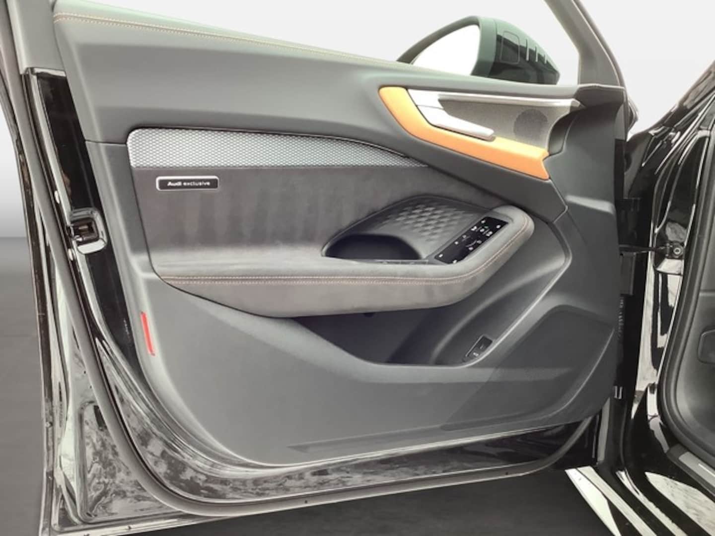 Bild über Audi A5 Avant TDI quattro 150 kW S tronic - für weitere Informationen kontaktieren Sie den Audi Partner