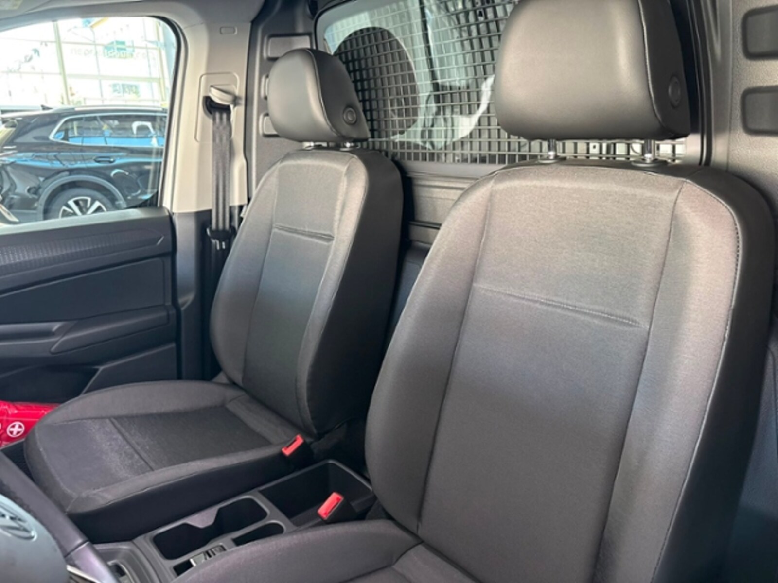 Volkswagen Caddy Cargo – Bild 12