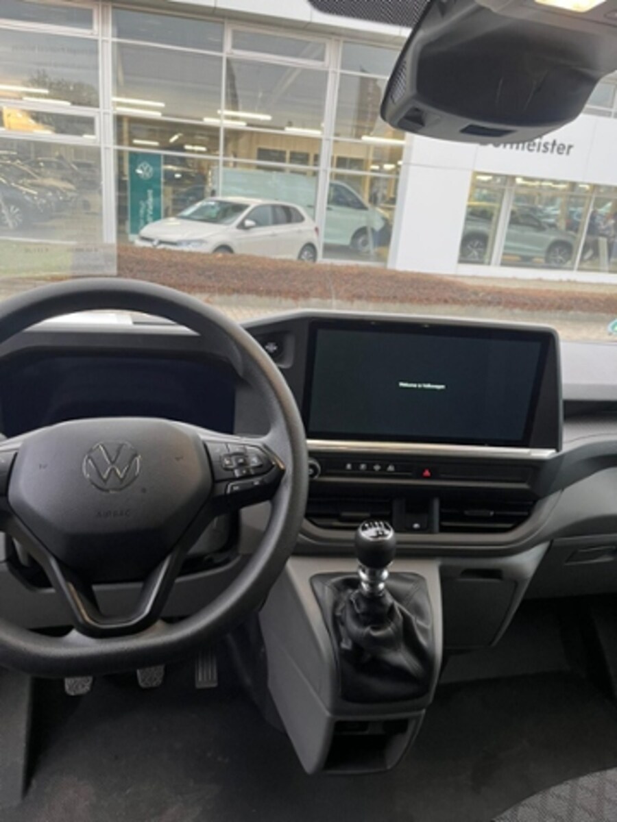 Volkswagen Transporter Kasten kurzer Radstand – Bild 10