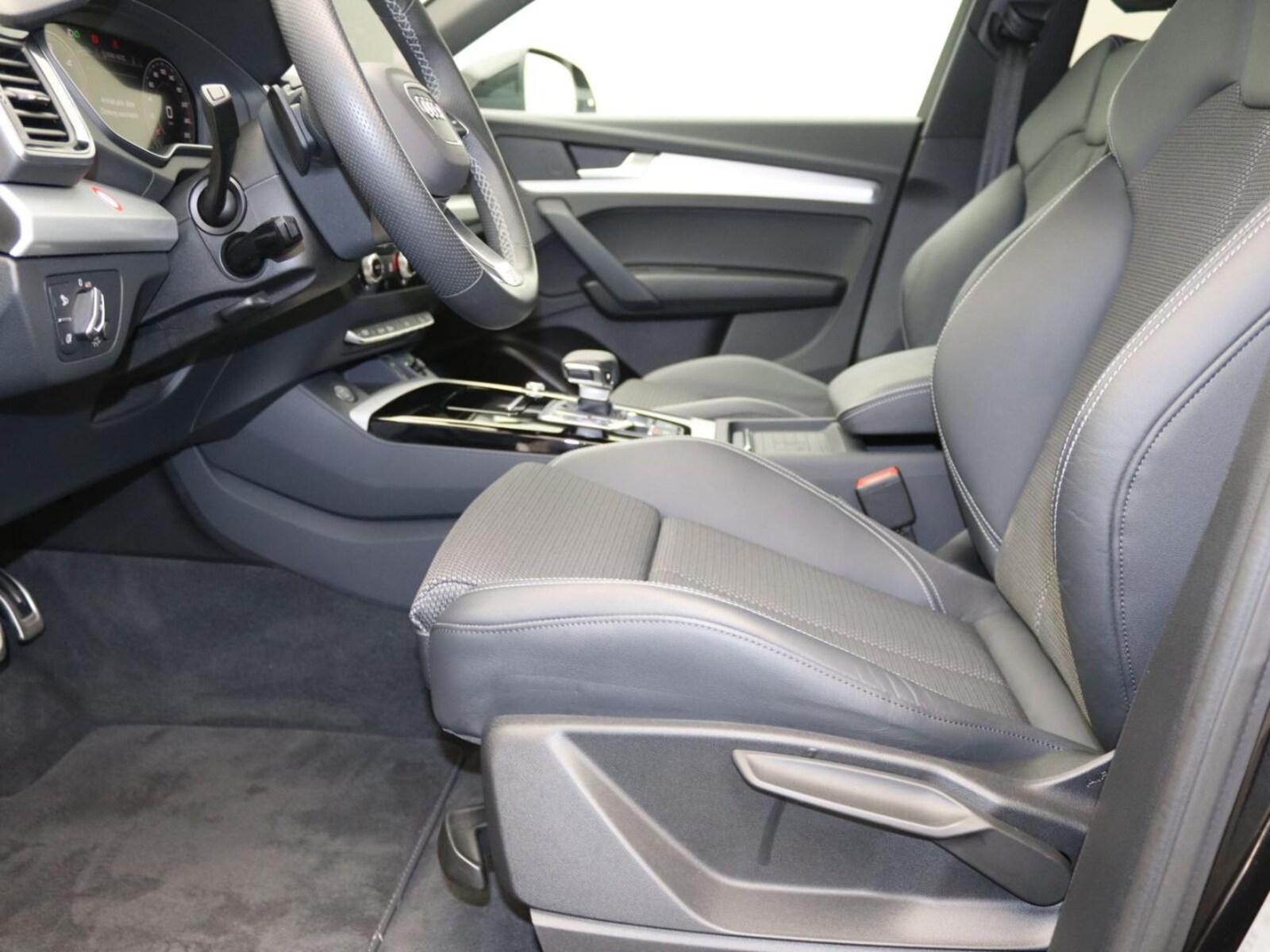 Audi Q5 – Bild 17