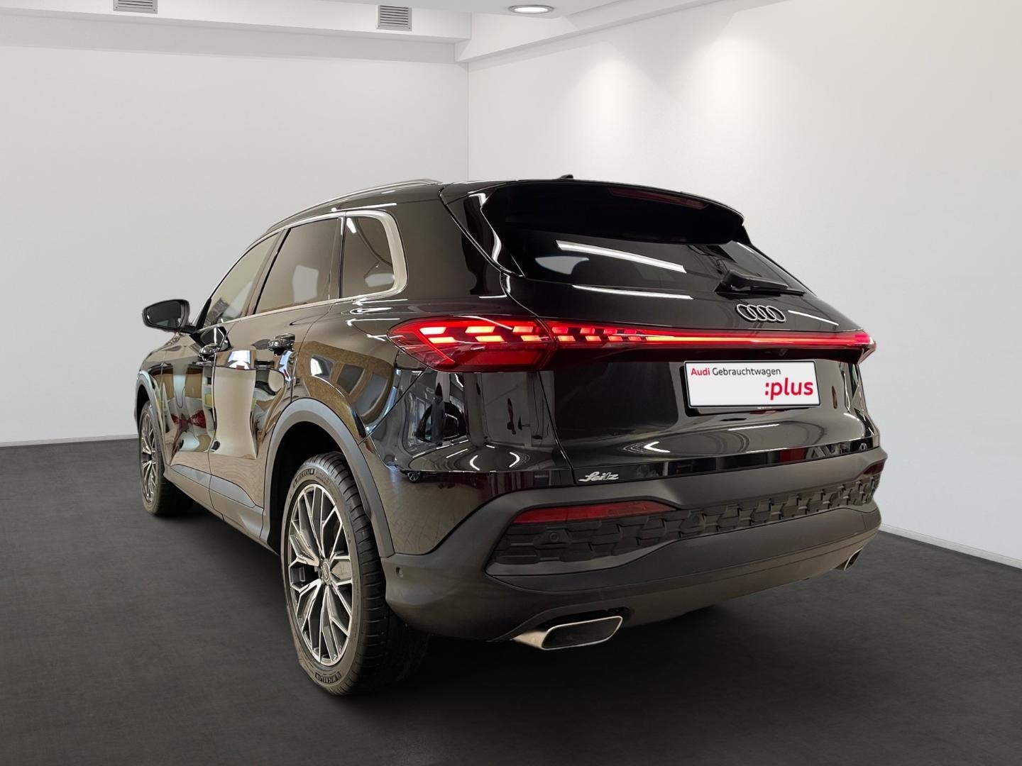 Bild über Audi Q5 SUV TFSI 150 kW S tronic - für weitere Informationen kontaktieren Sie den Audi Partner