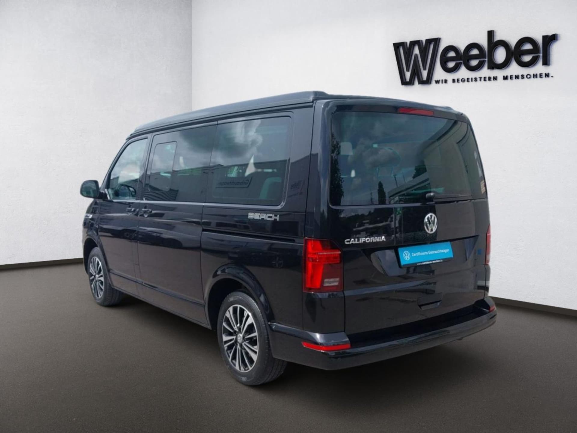 Volkswagen T6.1 California Beach