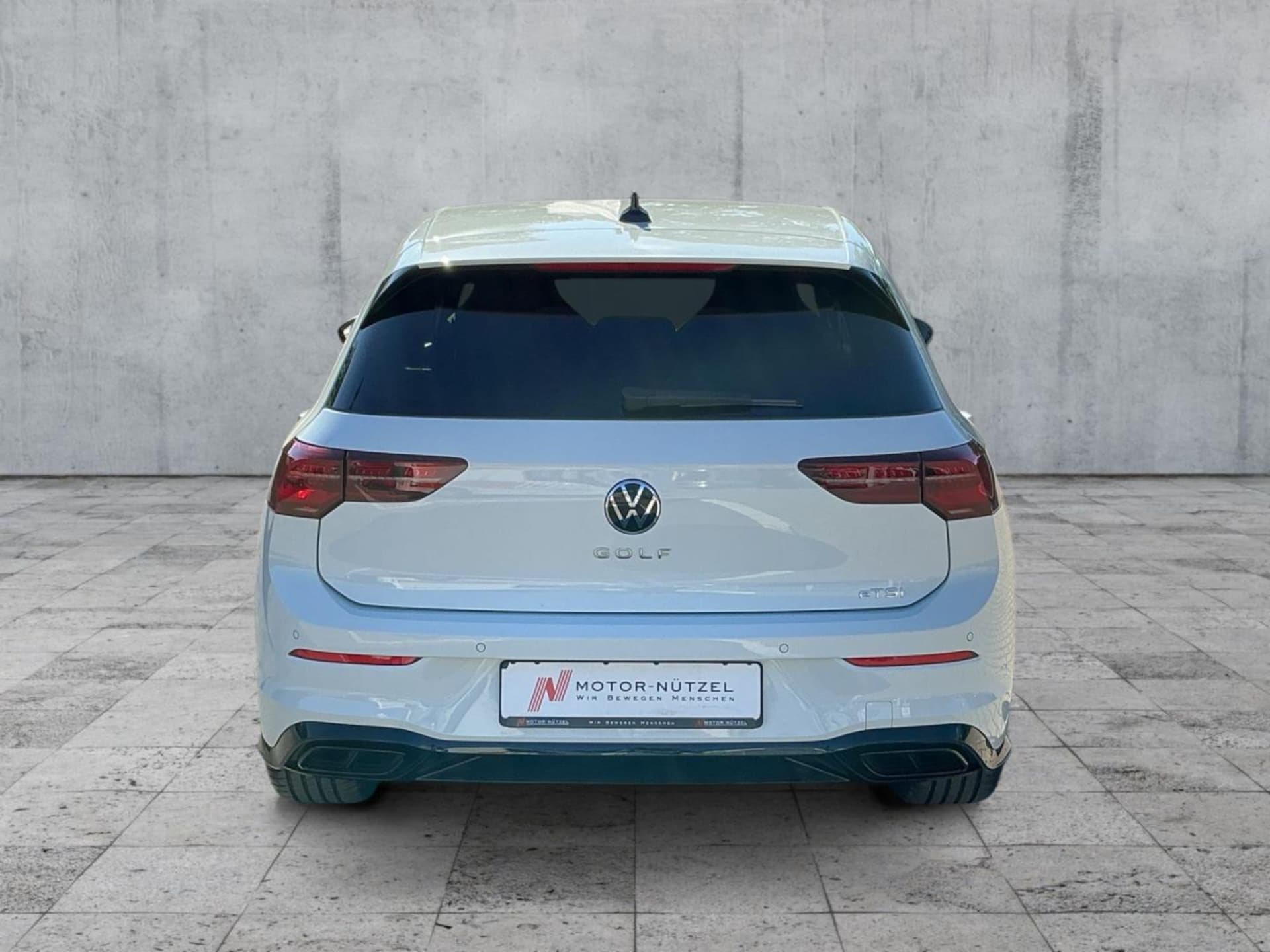 Volkswagen Golf R-Line