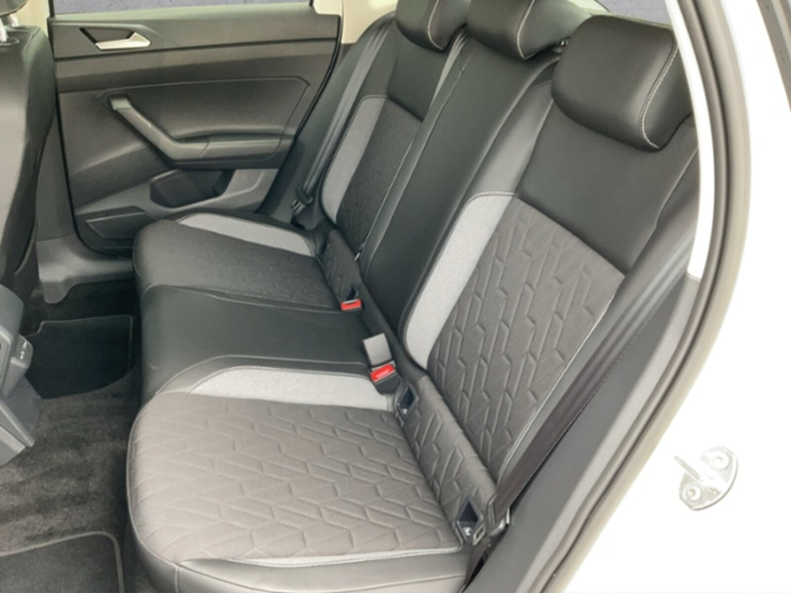 Volkswagen Polo – Bild 11