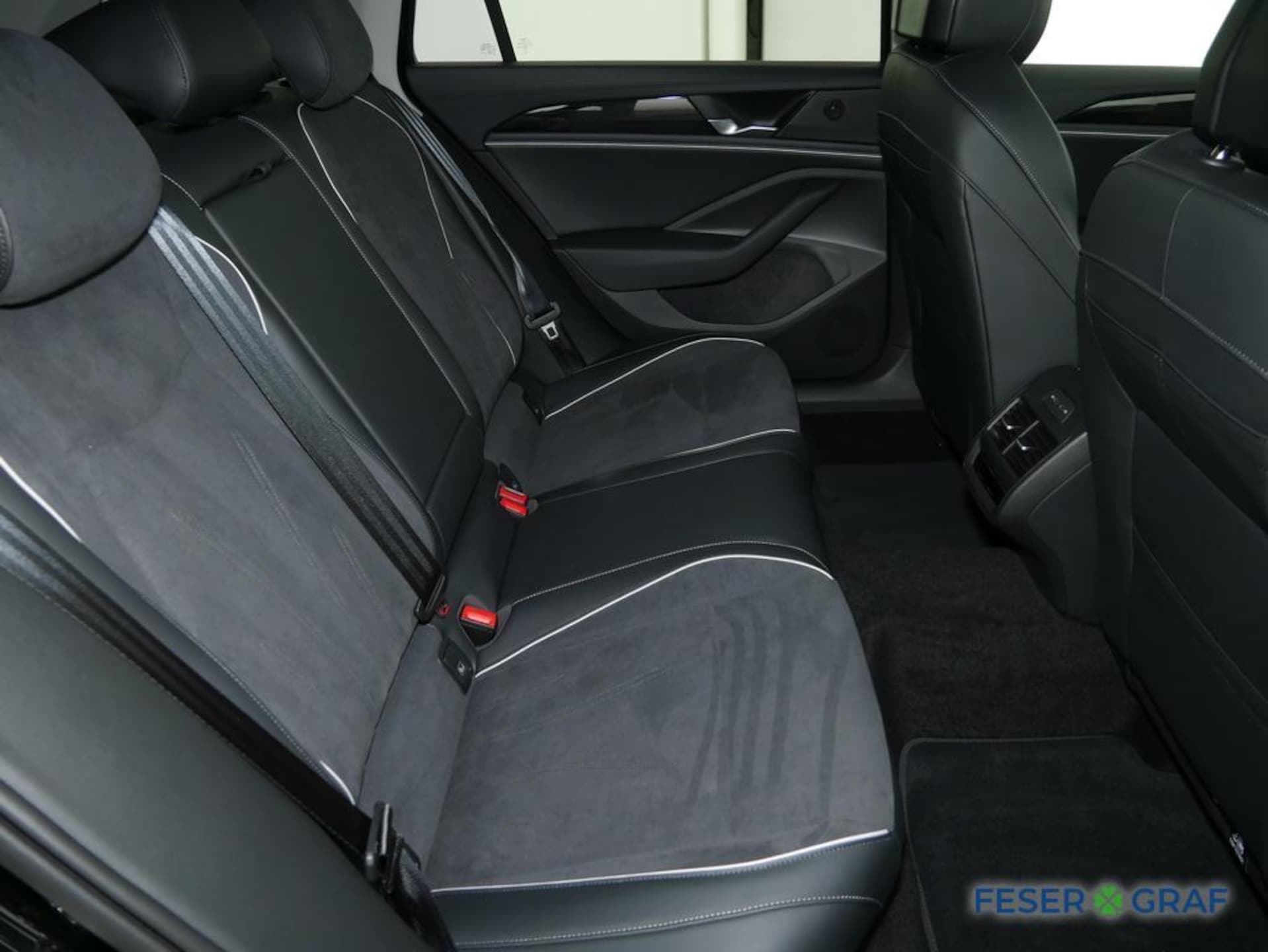 Volkswagen Passat Business
