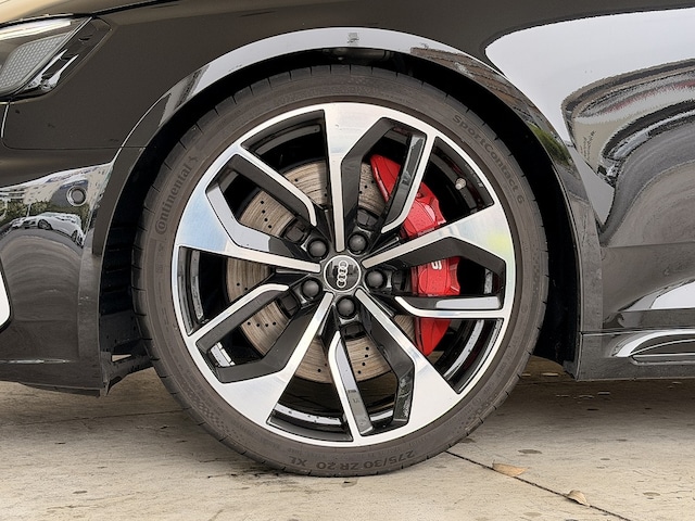 Audi RS 4 Avant RS 4 Avant for more details contact your dealer