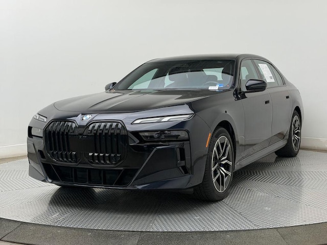 2023 BMW 760