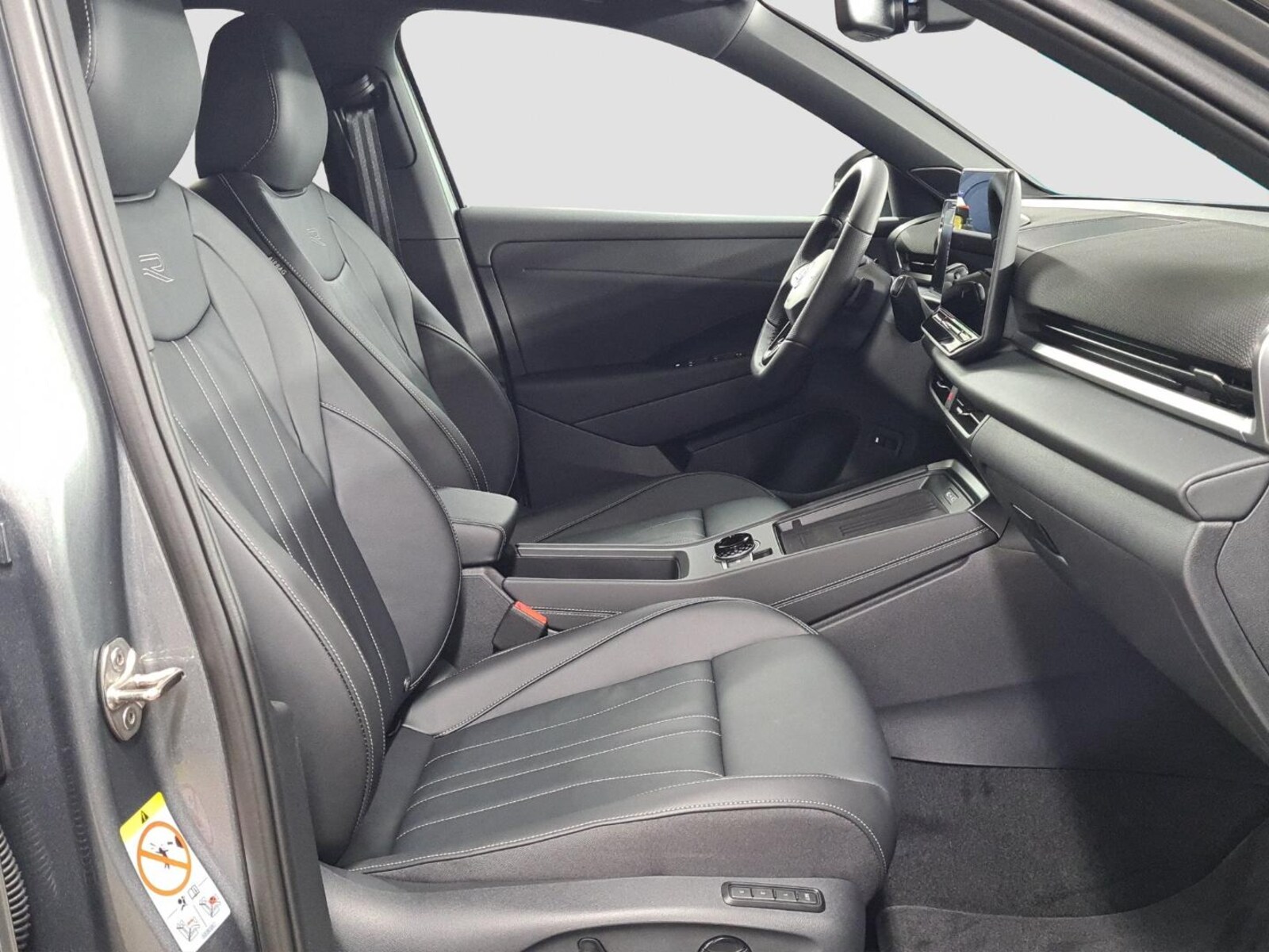 Volkswagen T-Roc – Bild 15