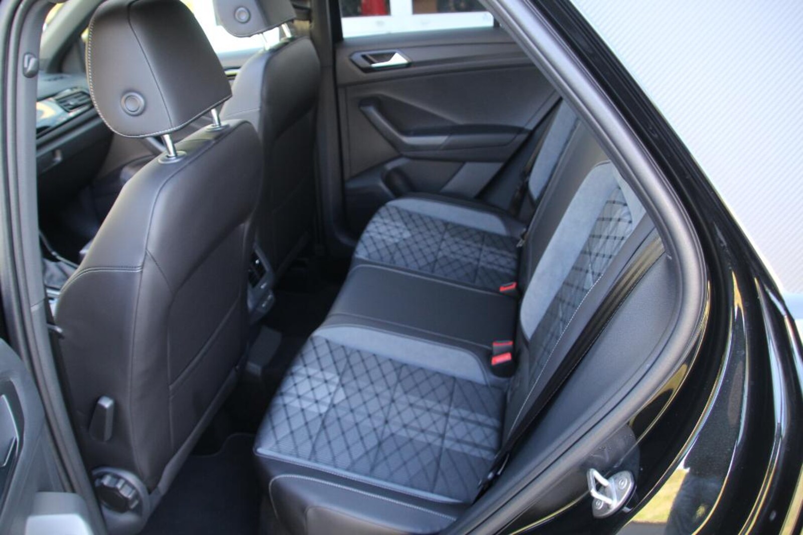 Volkswagen T-Roc – Bild 24
