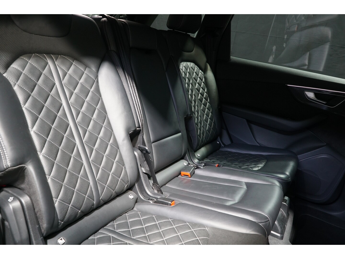 Image about Audi SQ7 TDI quattro tiptronic