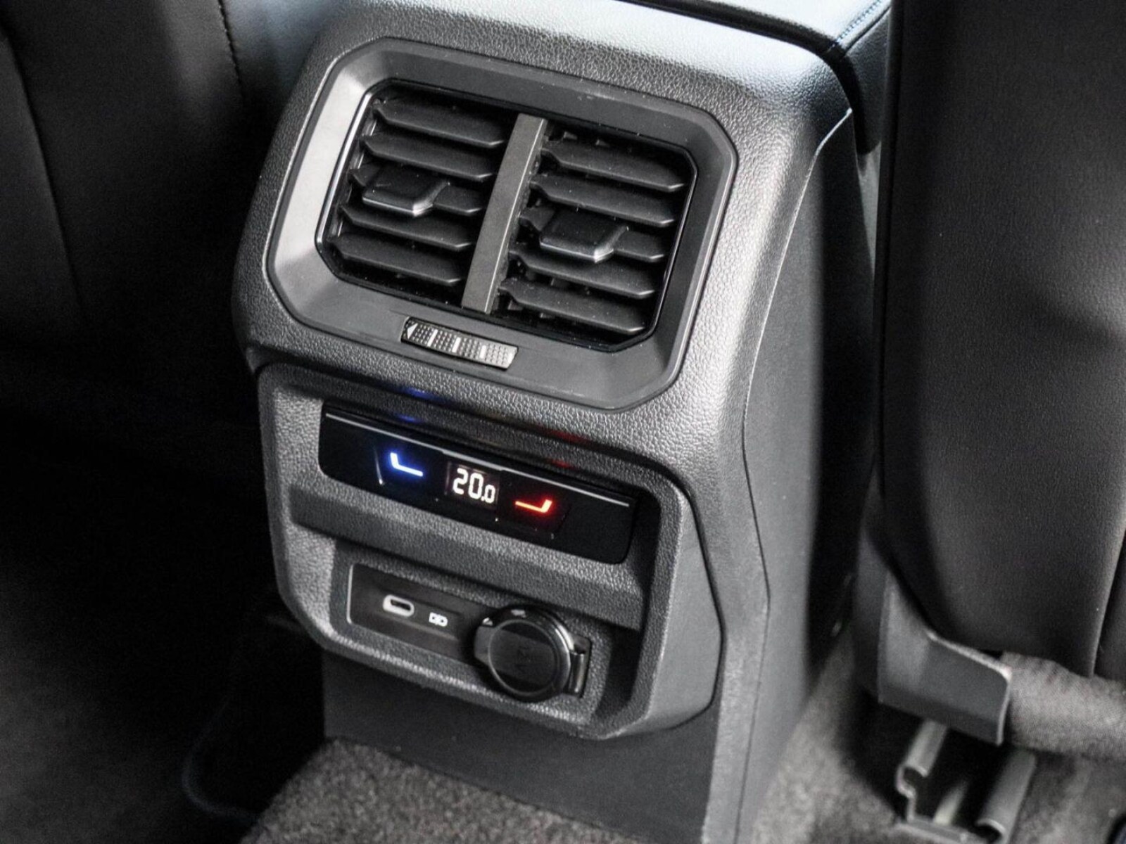 Volkswagen Tiguan – Bild 16