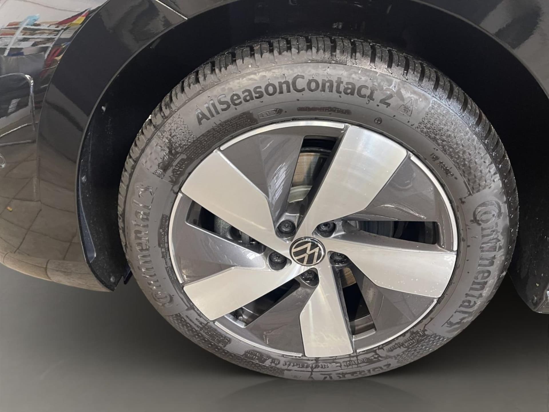 Volkswagen Passat Basis-Modell