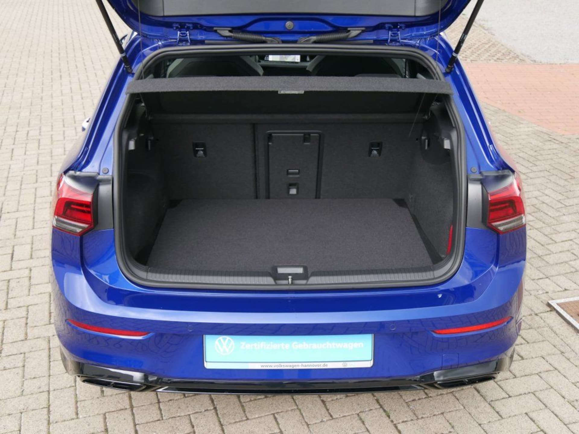 Volkswagen Golf R-Line