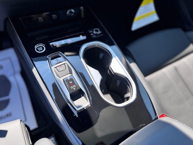 2026 Audi A6 Premium Plus - Photo 15
