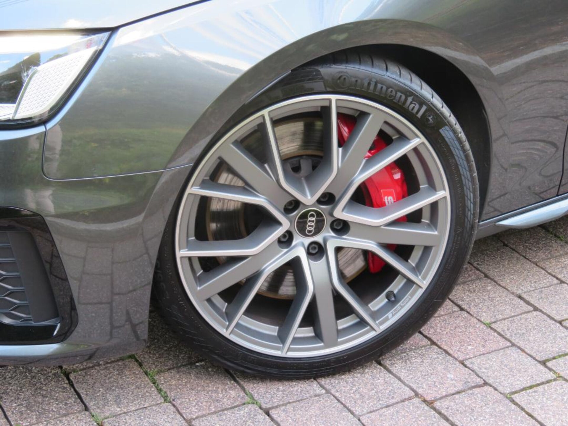 Audi S4 Avant