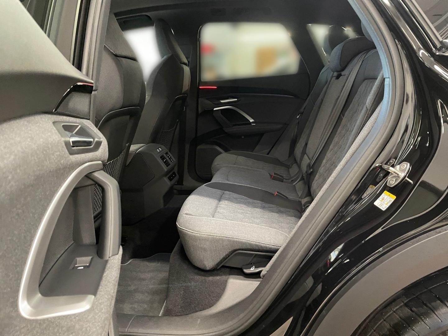 Bild über Audi Q5 SUV TFSI 150 kW S tronic - für weitere Informationen kontaktieren Sie den Audi Partner