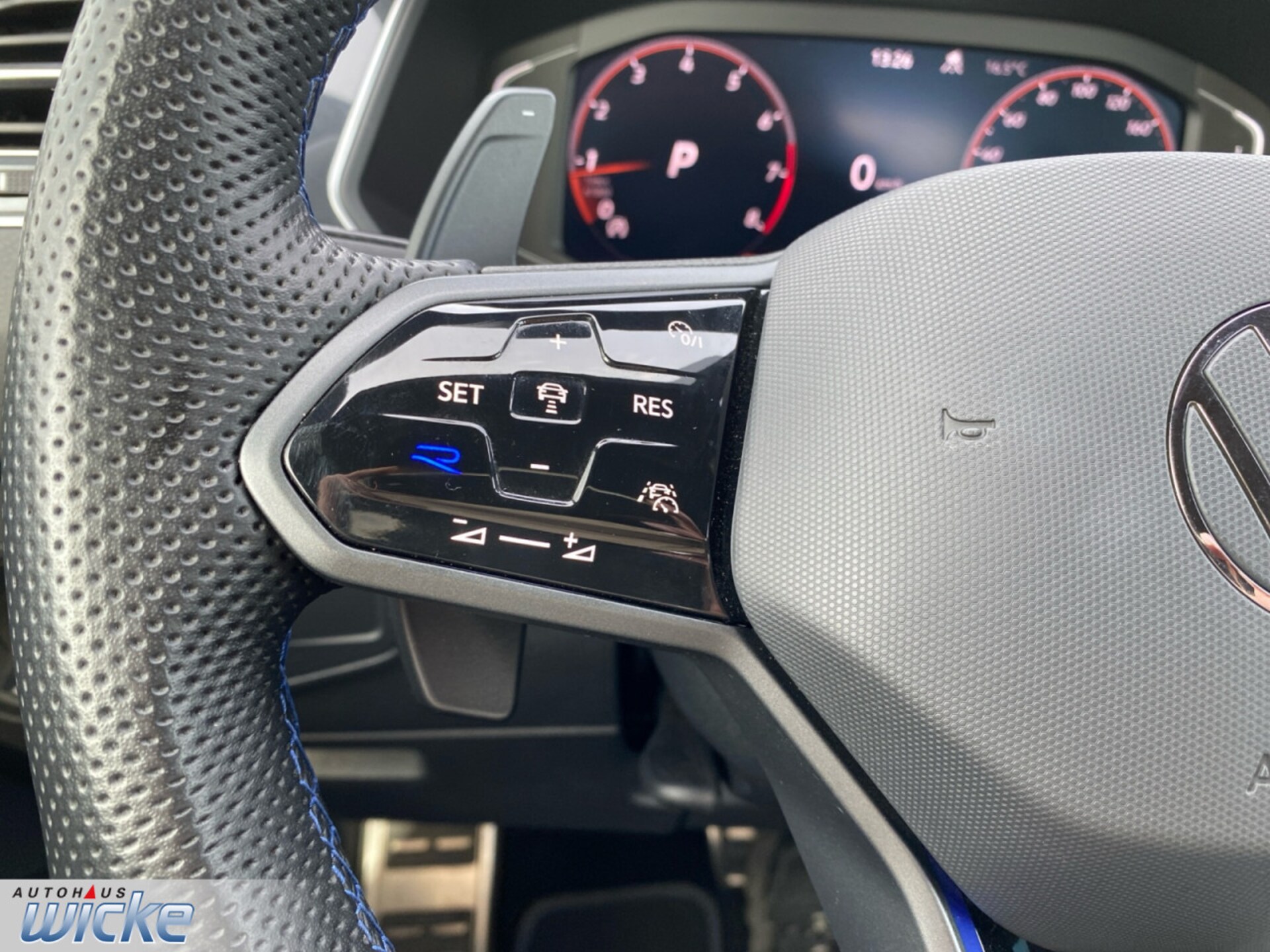 Volkswagen Tiguan R