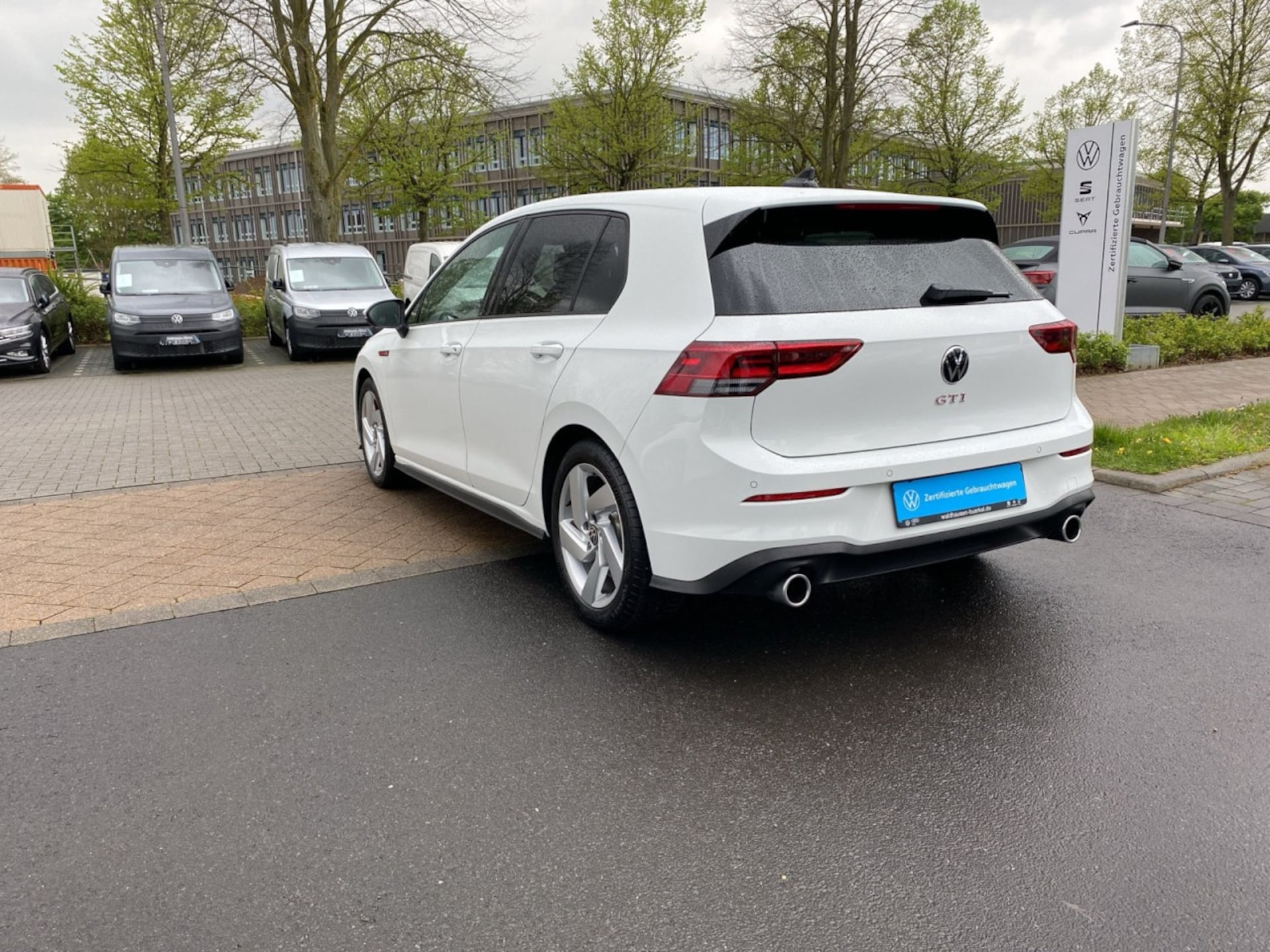Volkswagen Golf GTI
