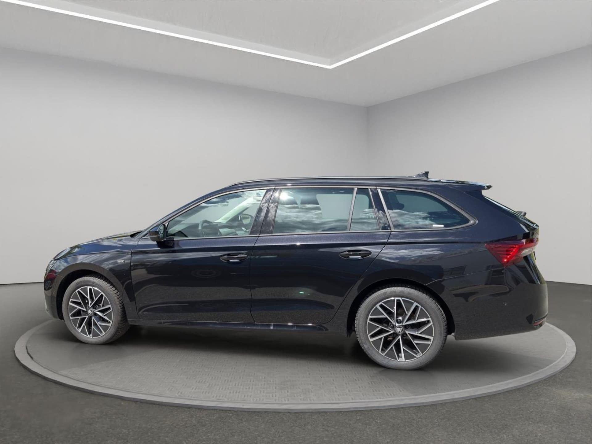 Skoda Octavia Combi Tour