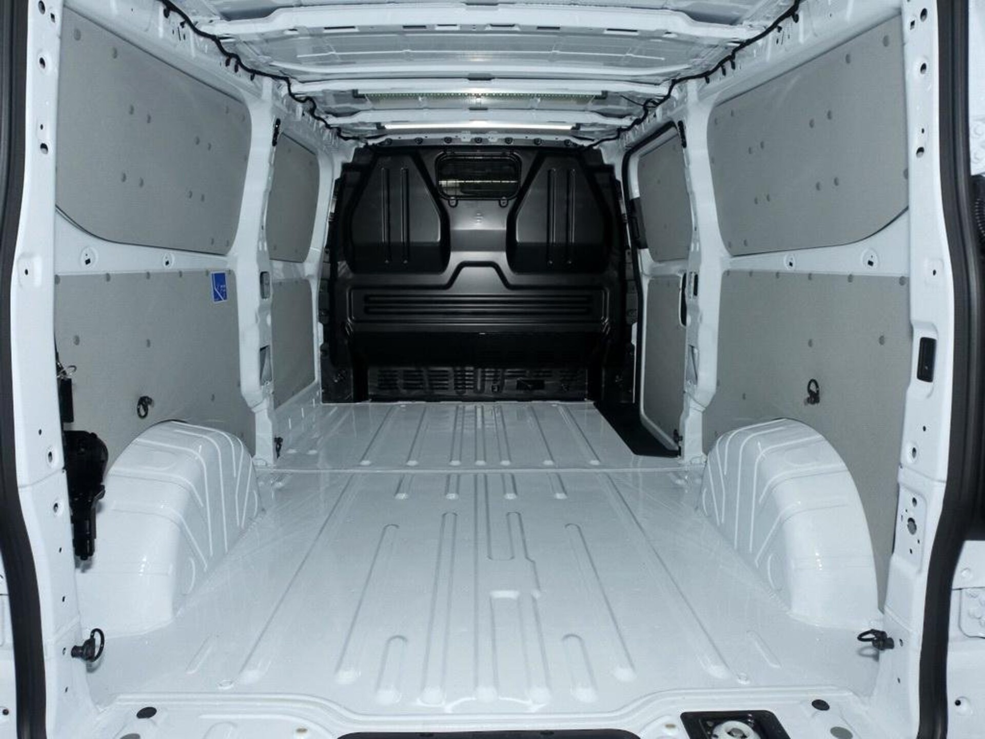 Volkswagen Transporter Kasten langer Radstand