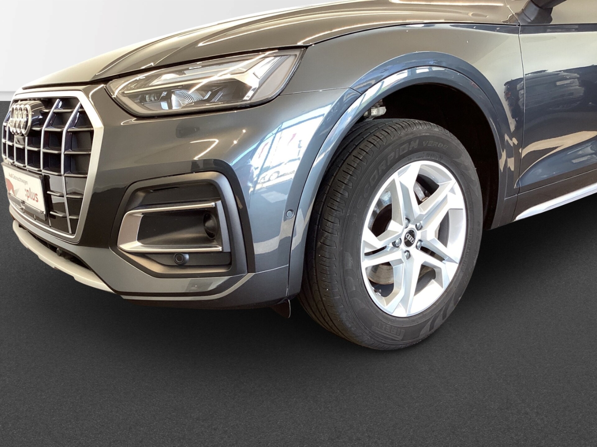 Audi Q5 SUV Advanced