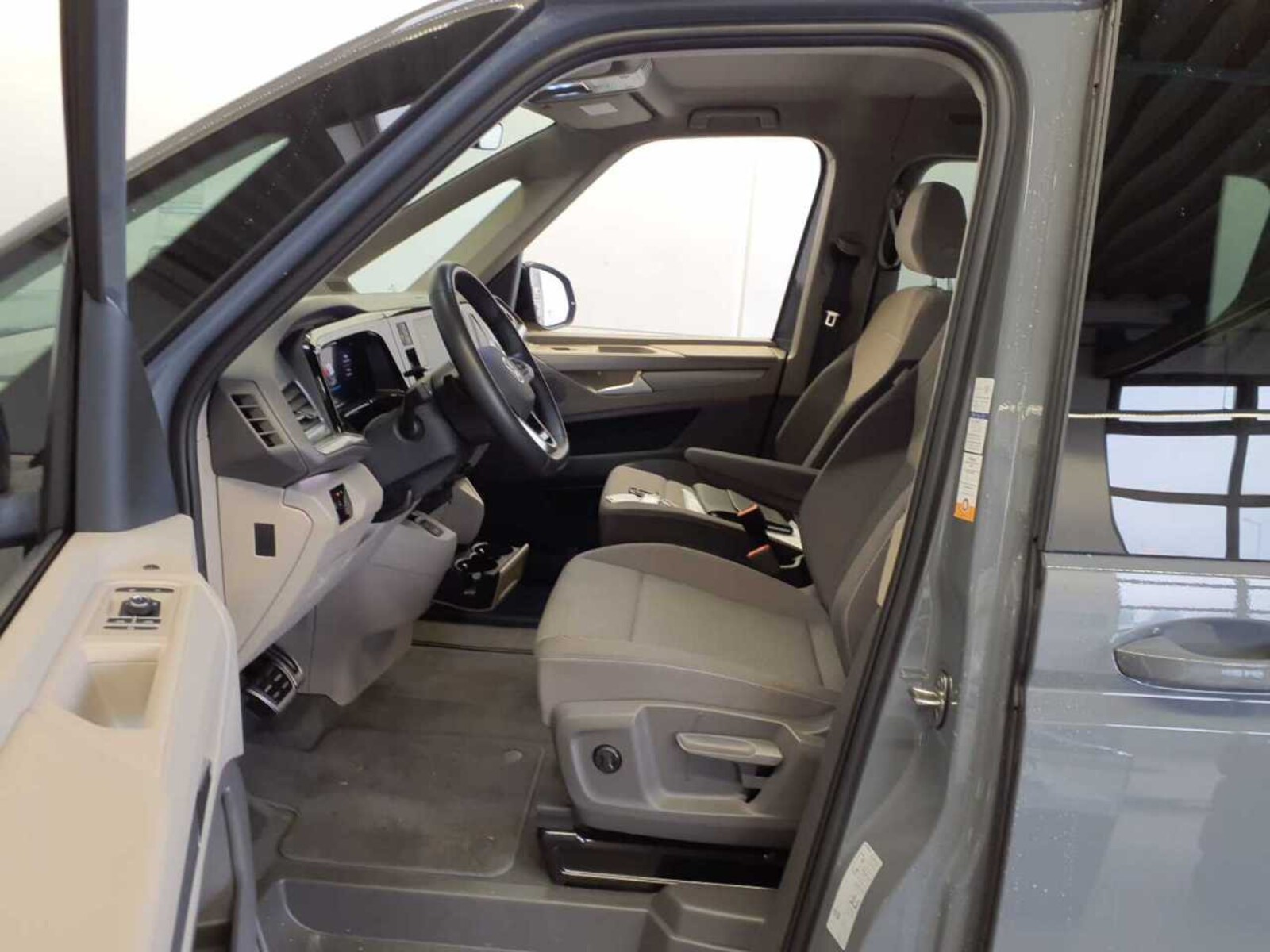 Volkswagen Multivan Langversion – Bild 3