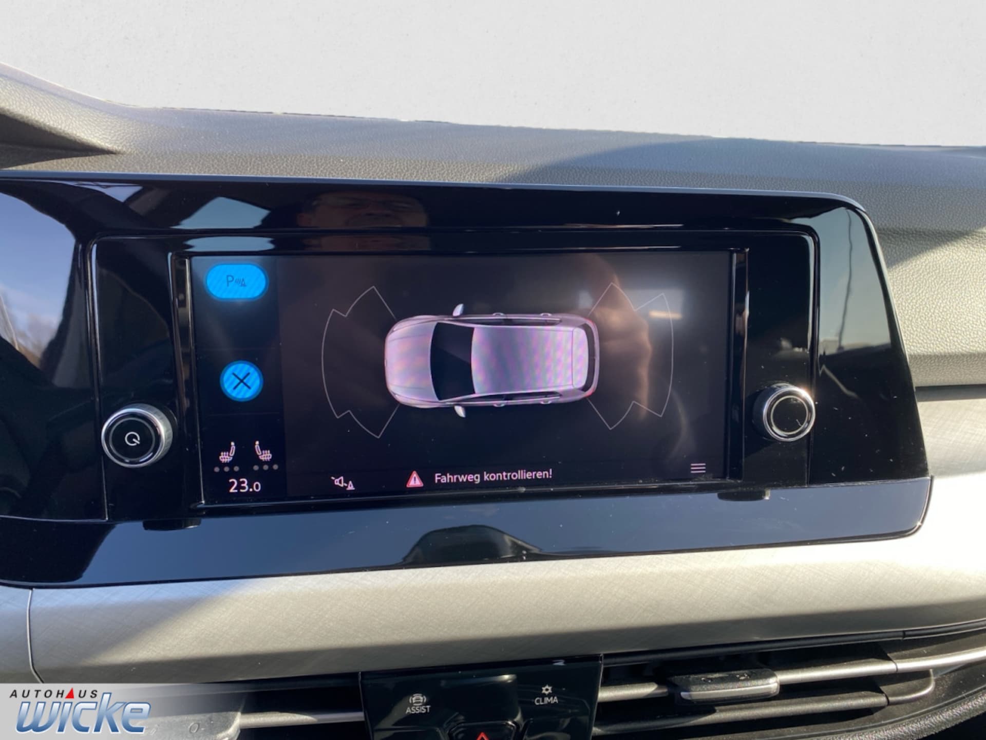 Volkswagen Golf Life