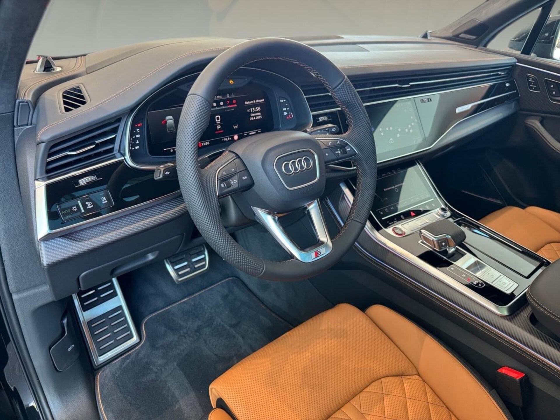 Audi SQ7 SUV