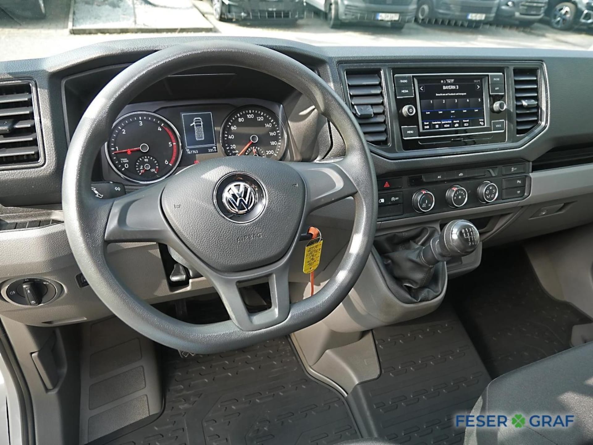 Volkswagen Crafter Kasten langer Radstand