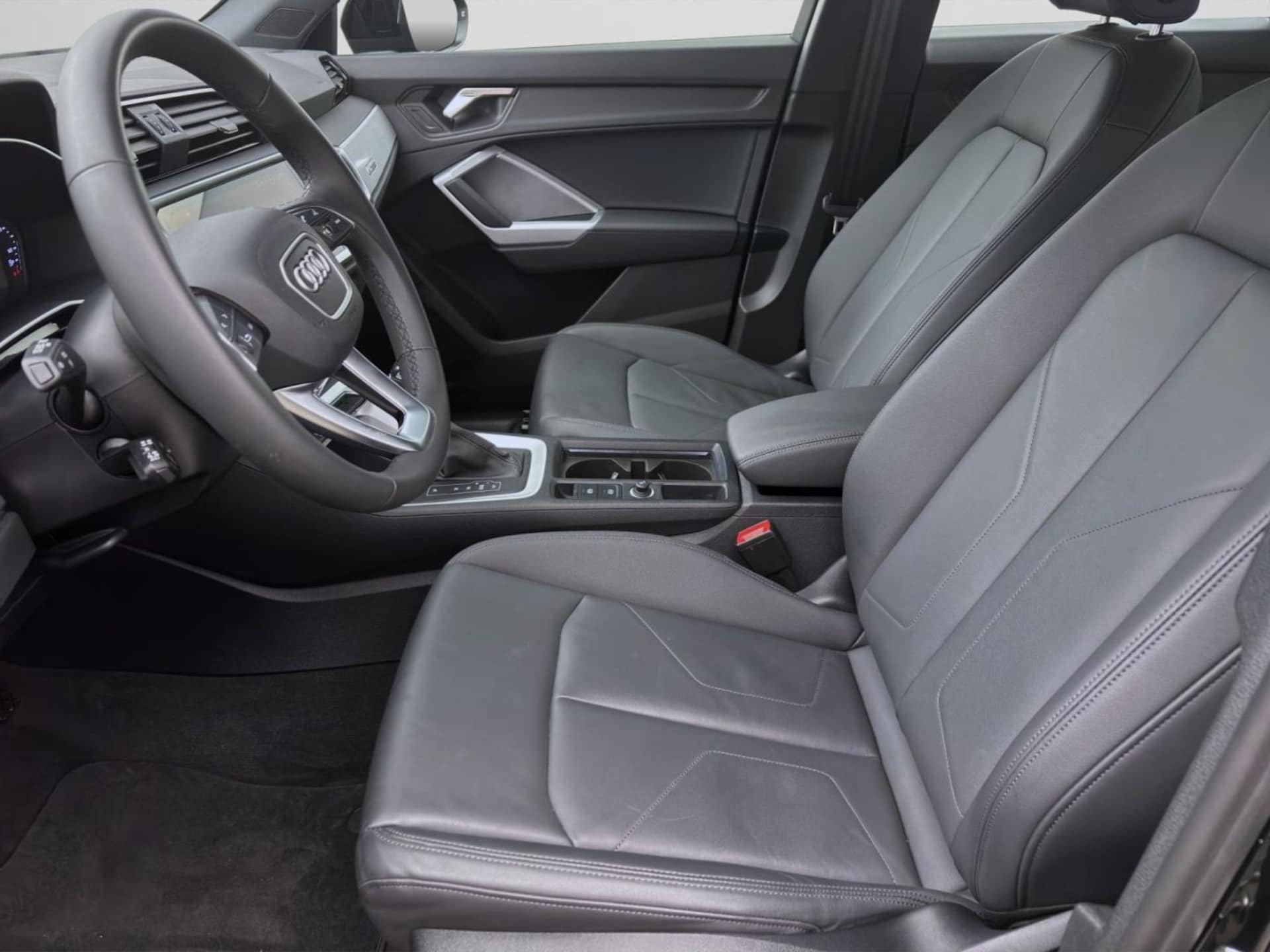 Audi Q3 SUV S line