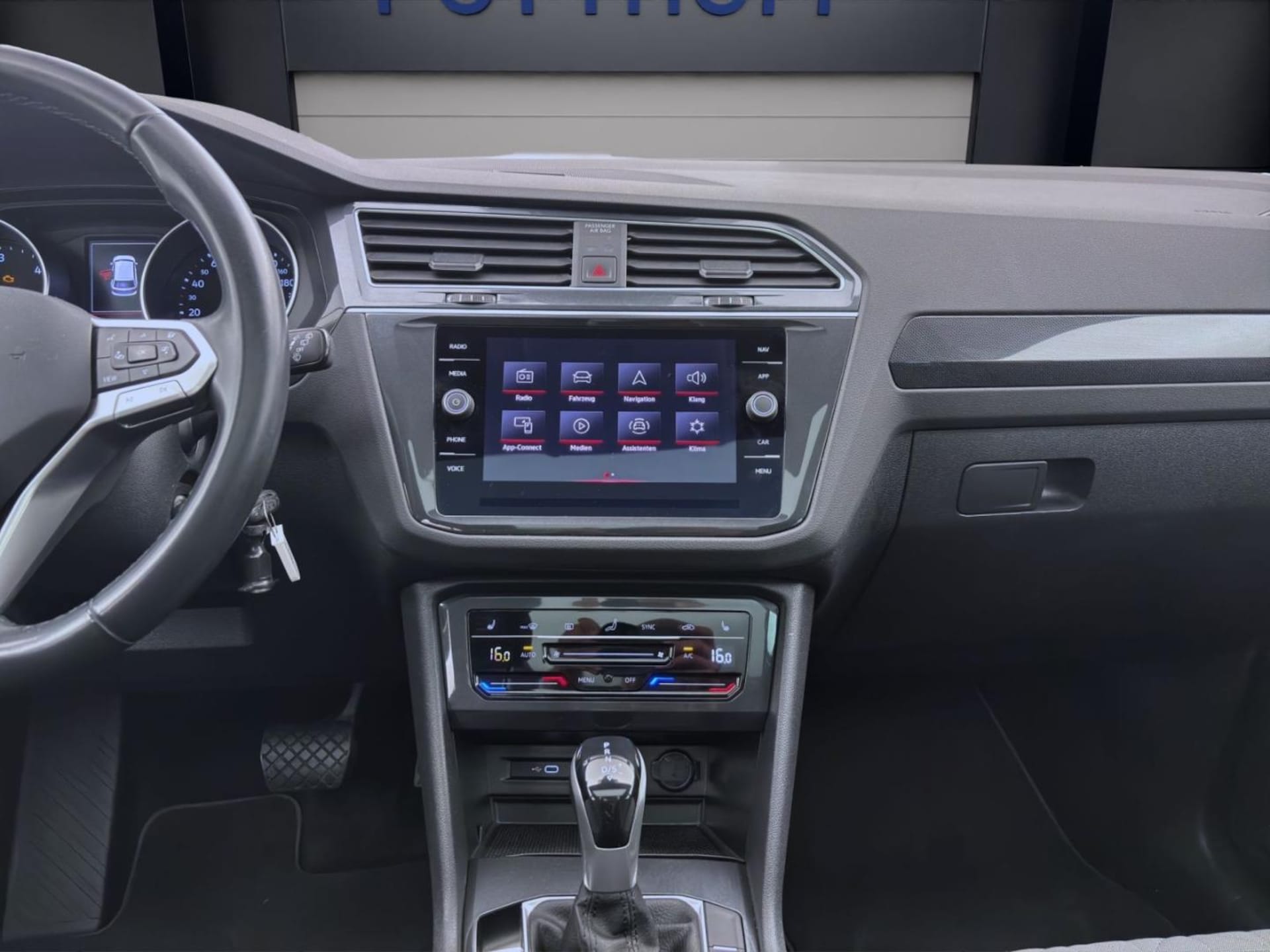 Volkswagen Tiguan Life