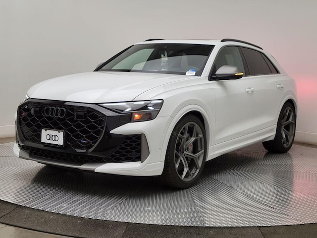 2026 Audi RS Q8 SUV performance