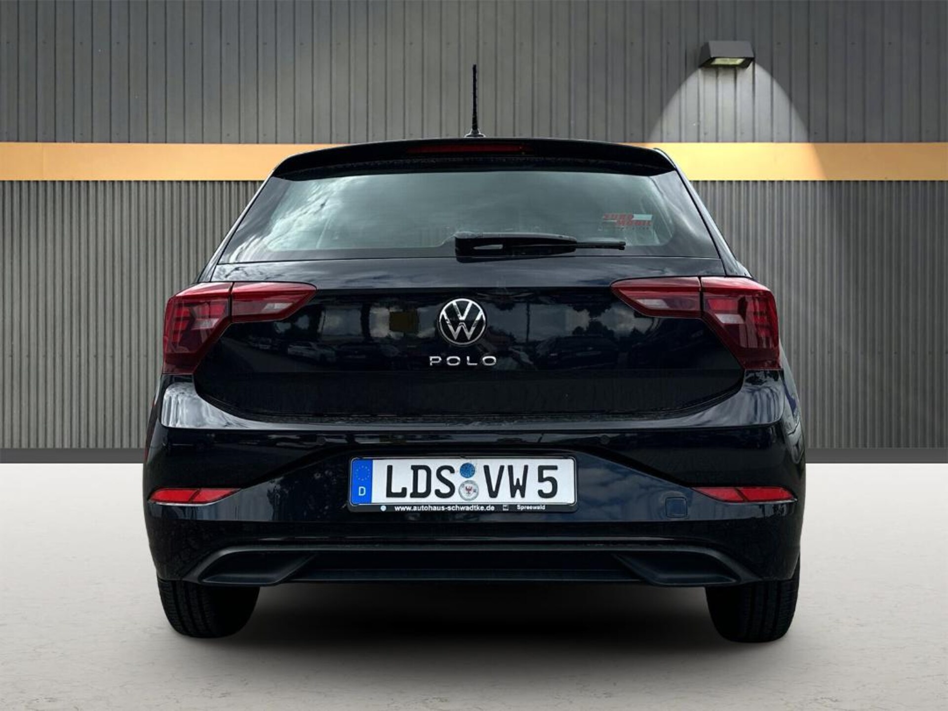 Volkswagen Polo Basis-Modell