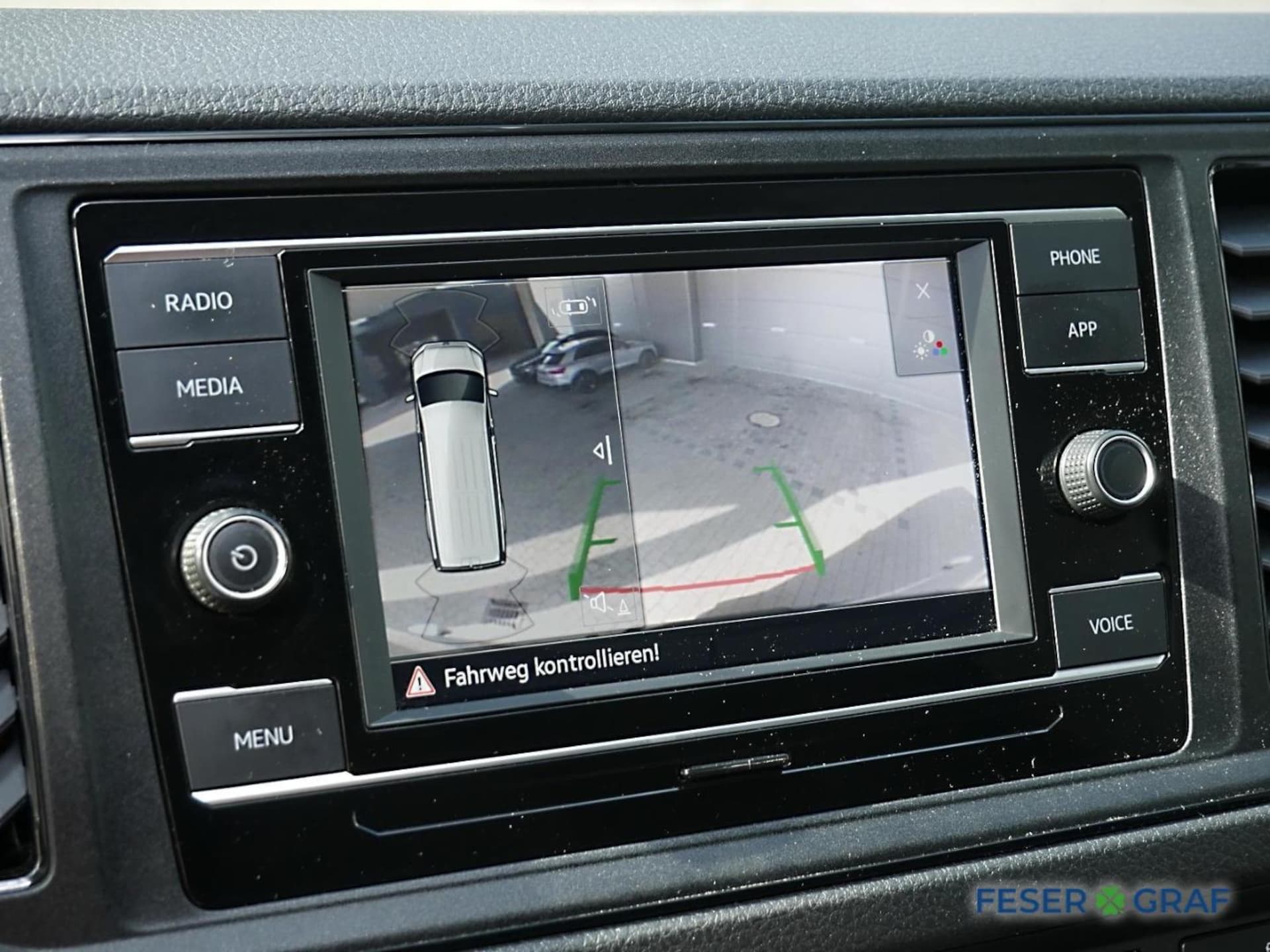 Volkswagen Crafter Kasten langer Radstand